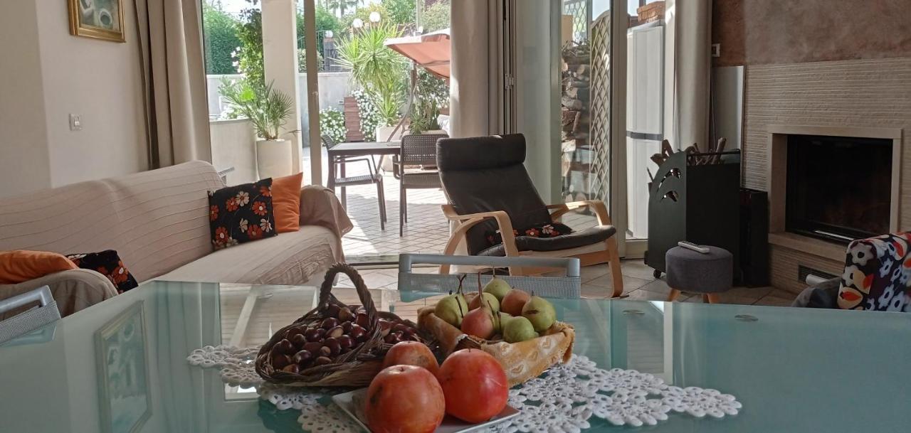 B&B Casa Althea Міло Екстер'єр фото